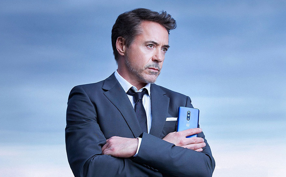 一加（OnePlus）手机做电视！全新LOGO亮相